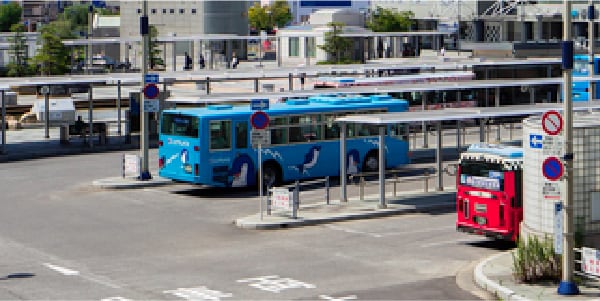 駅近・送迎バスのあるお墓